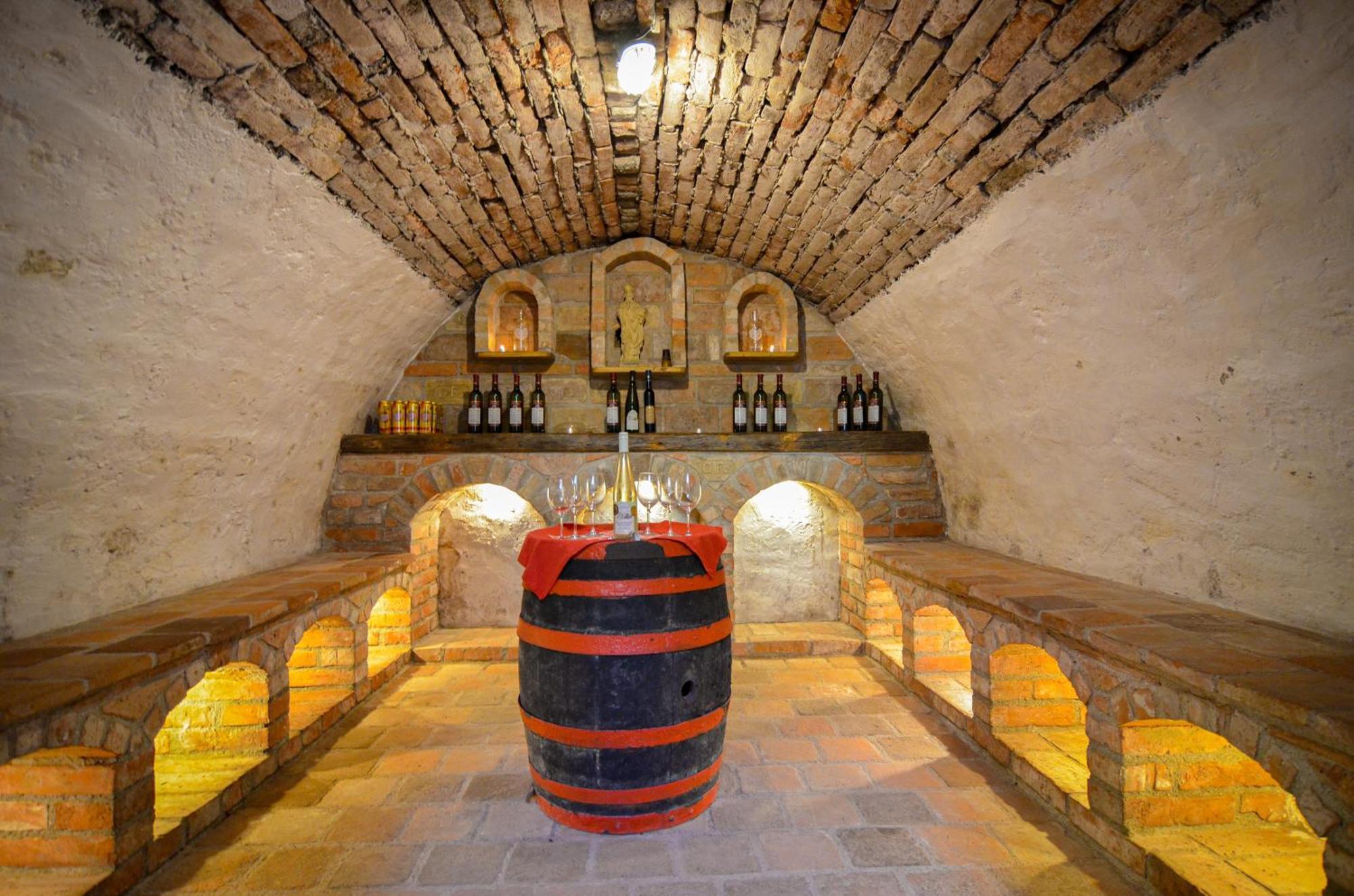 Penzion Trojna Lednice-Vhodne Na Svatby,Rodinne Akce,Teambuilding Luaran gambar